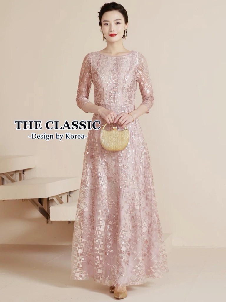 เดรสแฟชั่น เดรสออกงานปักเลื่อม ใช้ผ้าซีทรูเนื้อดีปักบวดลายเลขาคณิต