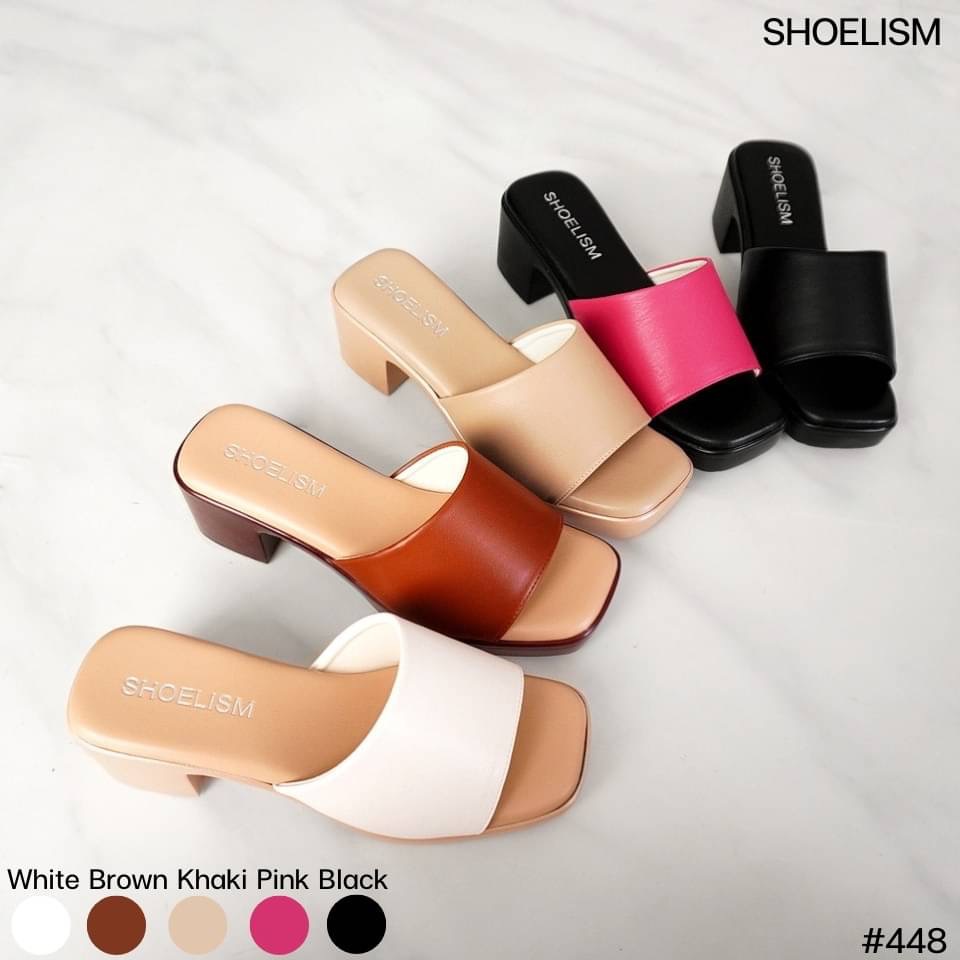เที่ยวปีใหม่มีรองเท้าสวยๆกันรึยัง แมกซี่2.5 ฐานใหญ่ใส่เดินสบาย โทนสีมินิมอล พื้นฟองน้ำสุดนุ่ม ใส่เที่ยวคาเฟ๋ก็เก๋ ไปทะเลก็เริ่ด ไอเทมที่ต้องมีติดตู้ไว้เลย