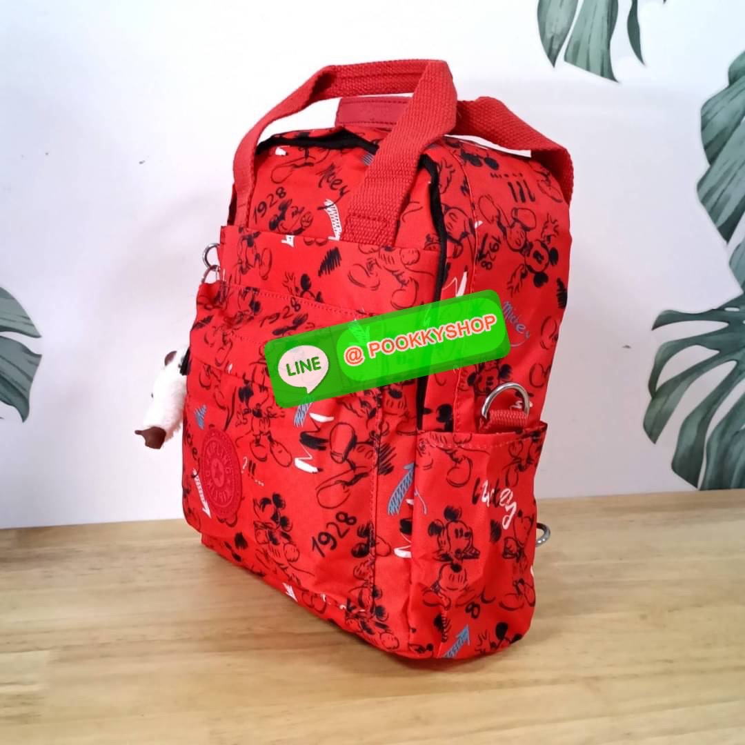 KIPLING 3 WAYS MINI BACKPACK ซับในลายตาราง กระเป๋าสะพาย 3 Ways รุ่นใหม่ วัสดุ Nylon & Polyester 100% หูหิ้วหนังปั๊มชื่อแบรนด์ สายสะพายยาวเลื่อนปรับได้ free size และ สามารถถอดได้ สามารถถือหรือสะพายได้ จะสะพายไหล่ สะพายเฉียง Crossbody หรือจะคล้องสายเป็นเป้ส