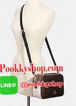 New arrival ! COACH JES CROSSBODY IN BLOCKED SIGNATURE CANVAS ((1767)) 🌈สินค้าออกใหม่ ใบจริงสวยหรูมากๆค่ะ! กระเป๋าสะพายครอสบอดี้ร์หรือสะพายข้างได้ หนังแท้อย่างดีค่ะ
