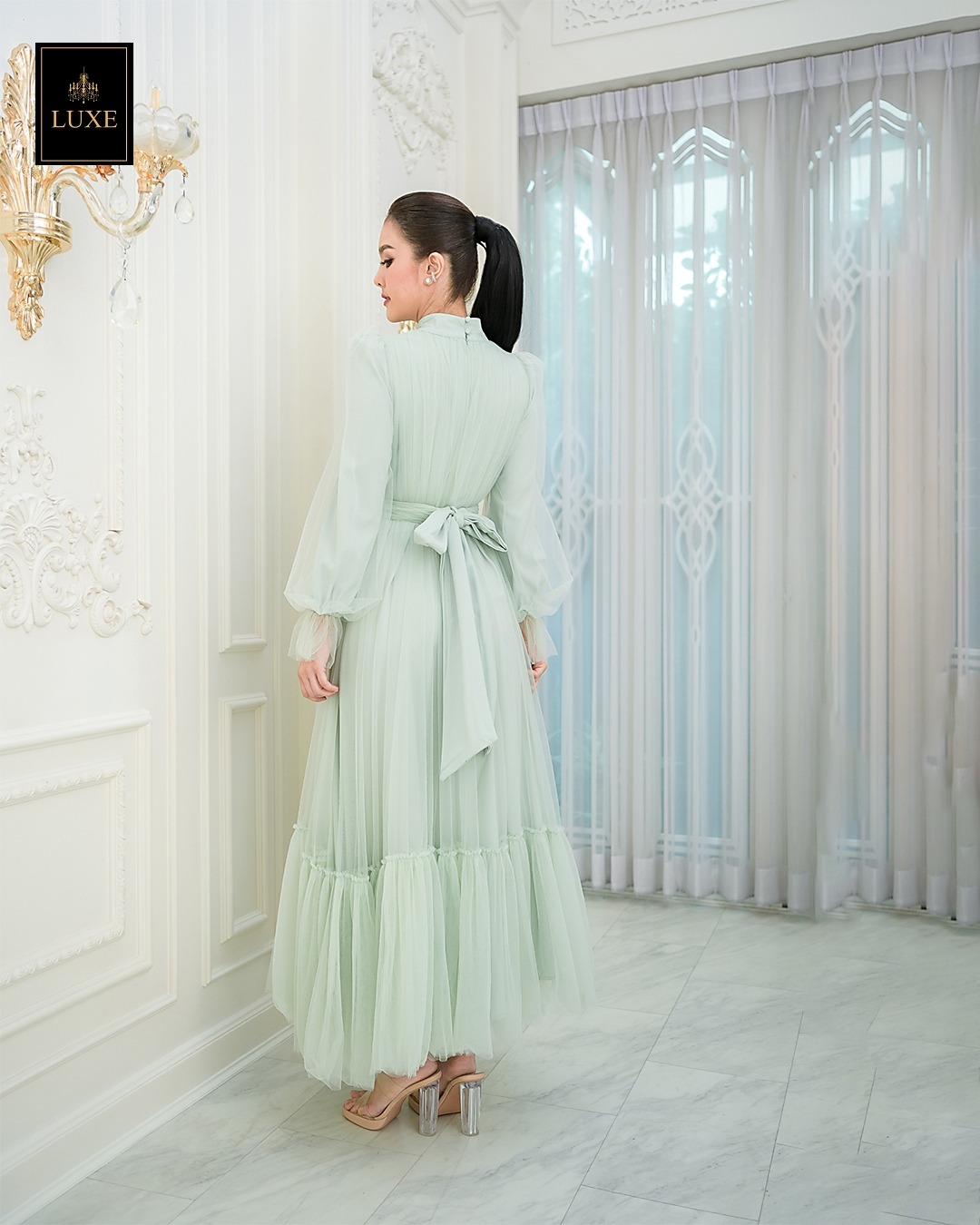 เดรสแฟชั่น แม็กซี่เดรสเสื้อคอปีนแขนยาว กระโปรงบานต่อชายรูดระบายรอบตัว