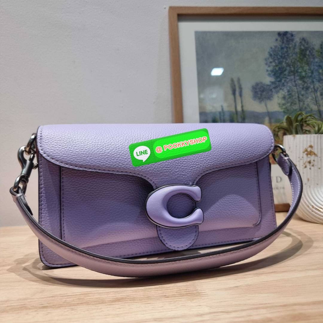 COACH CH735 TABBY SHOULDER BAG 26 🔆 Details ดีไซน์ใหม่ปี 2023 กับกระเป๋าสะพายไหล่สุดฮอต วินเทจย้อนยุค สวยคมชัด คลาสสิคใช้ได้ทุกลุค เปิด-ปิดด้วยแม่เหล็กในตัว รับรองแน่นหนา ด้านหลังมีช่องแยก ภายในเป็นช่องโล่ง ขนาดกำลังสวย มีสายสะพายมาให้ถึง 2 แบบ สา