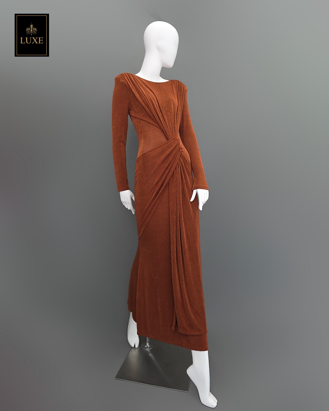 เดรสแฟชั่น แม็กซี่เดรสเสื้อคอกลมแขนยาว เสริมไหล่ กระโปรงยาวคลุมข้อเท้า