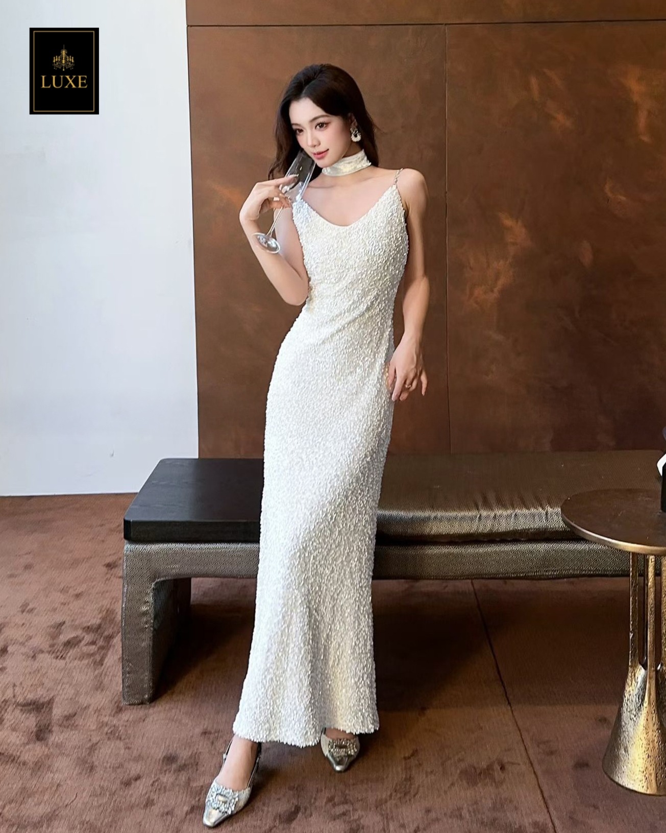 เดรสแฟชั่น เดรสเสื้อสายเดี่ยว กระโปรงยาวทางเอ