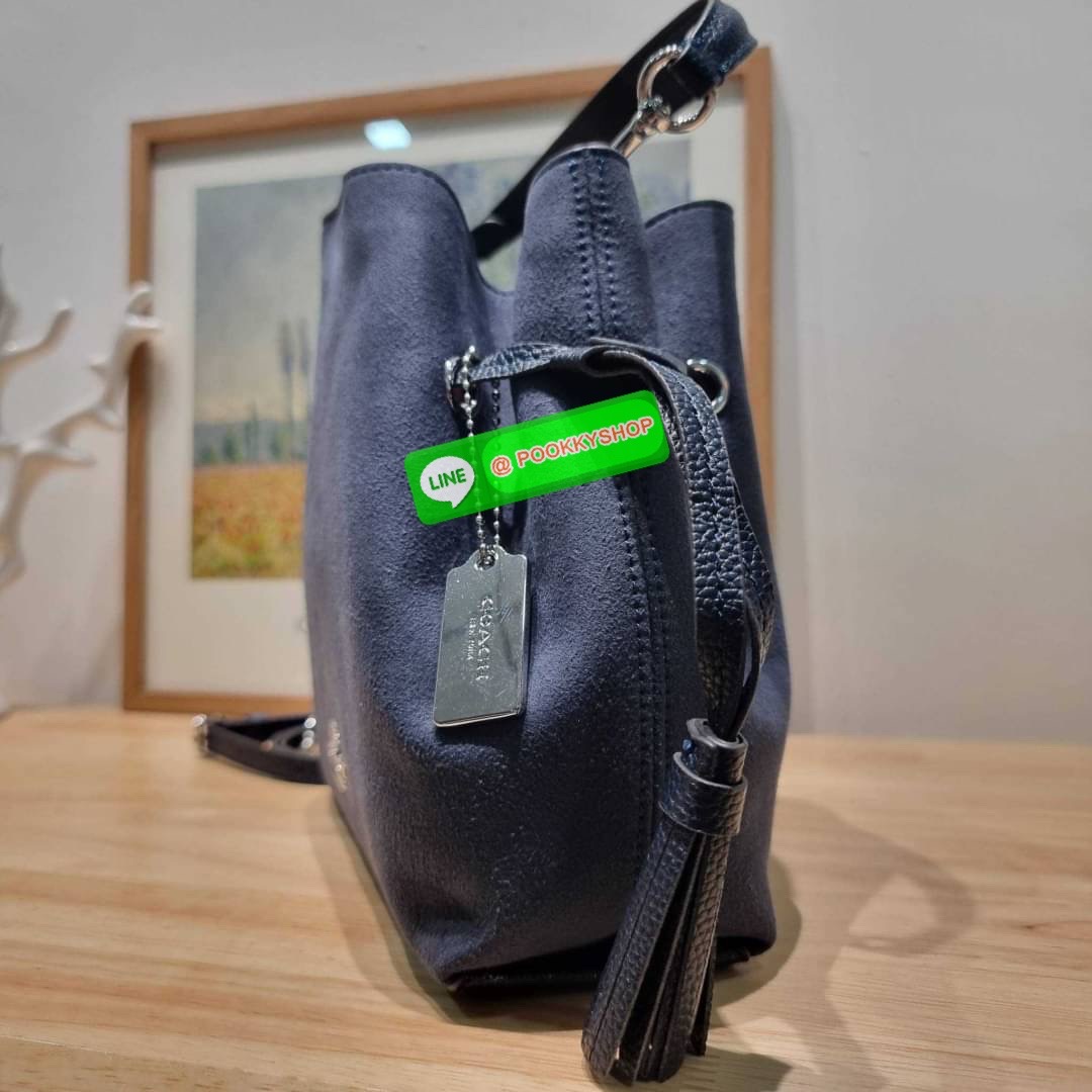 COACH CM091 ANDY CROSSBODY Details คอลสุดฮิต ดีไซน์สุดฮอต ให้สาวๆได้สวยหรู ดูแพงก่อนใคร กับกระเป๋าสะพายข้างขนาดกำลังสวย ดีไซน์ไม่เกร่อ มีดีเทลรูดเก็บปากกระเป๋า ปรับเปลี่ยนทรงได้เลย กิมมิคล้วนๆ ปากกระเป๋ามีกระดุมแม่เหล็กปิดกันของหล่นได้ ภายในโล่งกว้าง เลิศ