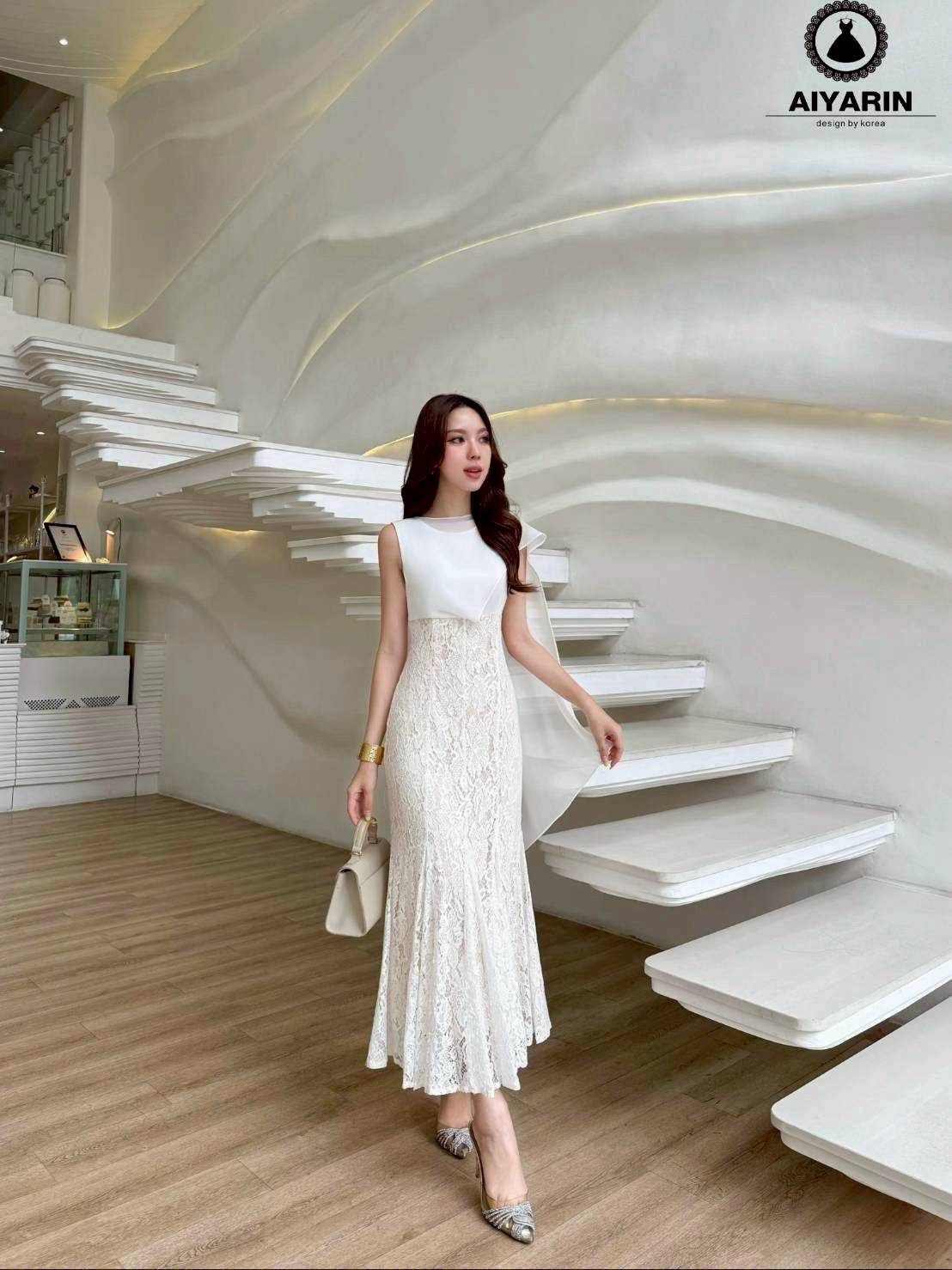 เดรสผ้าลูกไม้ปักดอกไม้ฉลุทั้งชุดตัดสีของชุดด้วยผ้าลูกไม้สีขาวสวยซับในสีครีมดูลูกคุณมาก เดรสผ้าลูกไม้เนื้อดีลายลูกไม้ฉลุดอกไม้สวยไฮโซเนื้อดีมีทรงสวยมั้กๆผ้าหนานิ่มไฮโซสวมใส่ง่ายเเต่งเเนวลูกคุณมั้กๆคะเดรสเเขนไหล่เบี่ยงดูเก๋ออกงานได้ทุกโอกาศสวยมากกระโปรงยาวจ