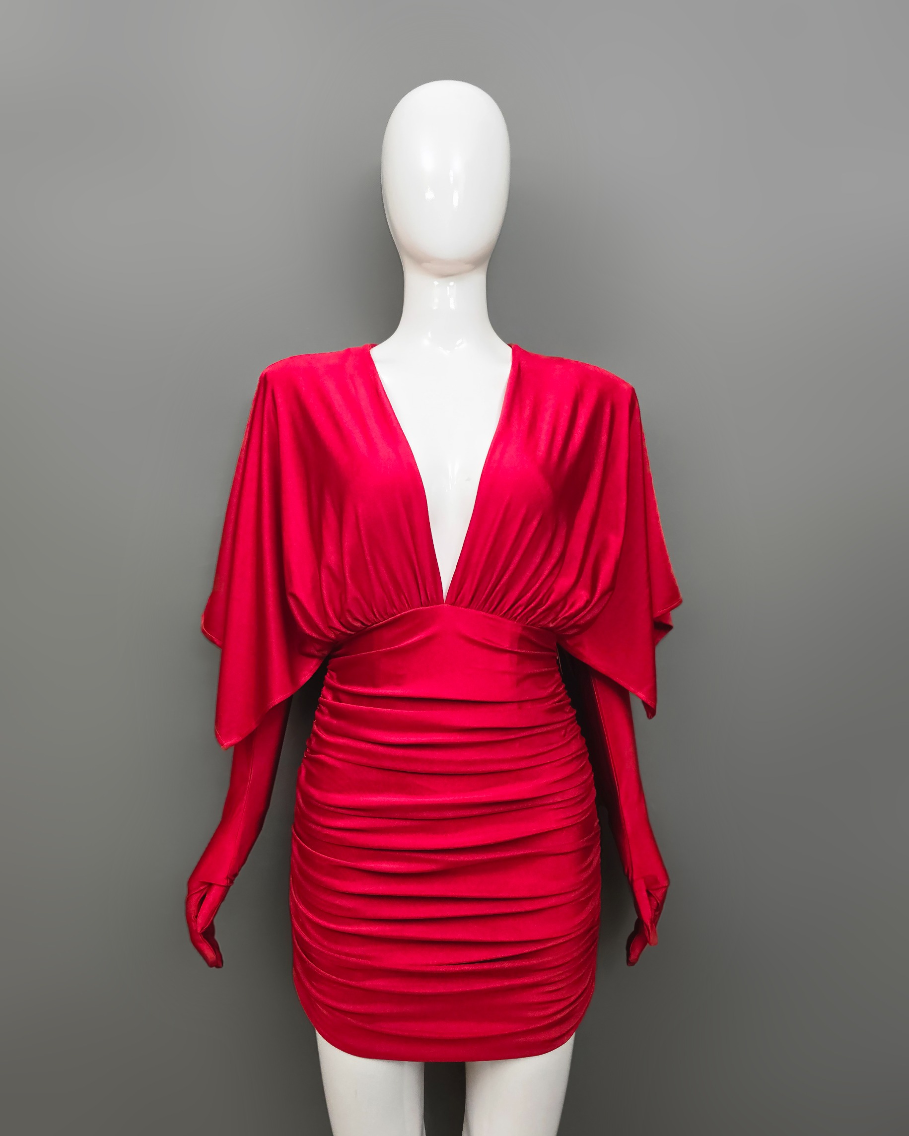 เดรสแฟชั่น เดรสกระโปรงเข้ารูป เสื้อคอวีแขนในตัว มาพร้อมถุงมือยาว