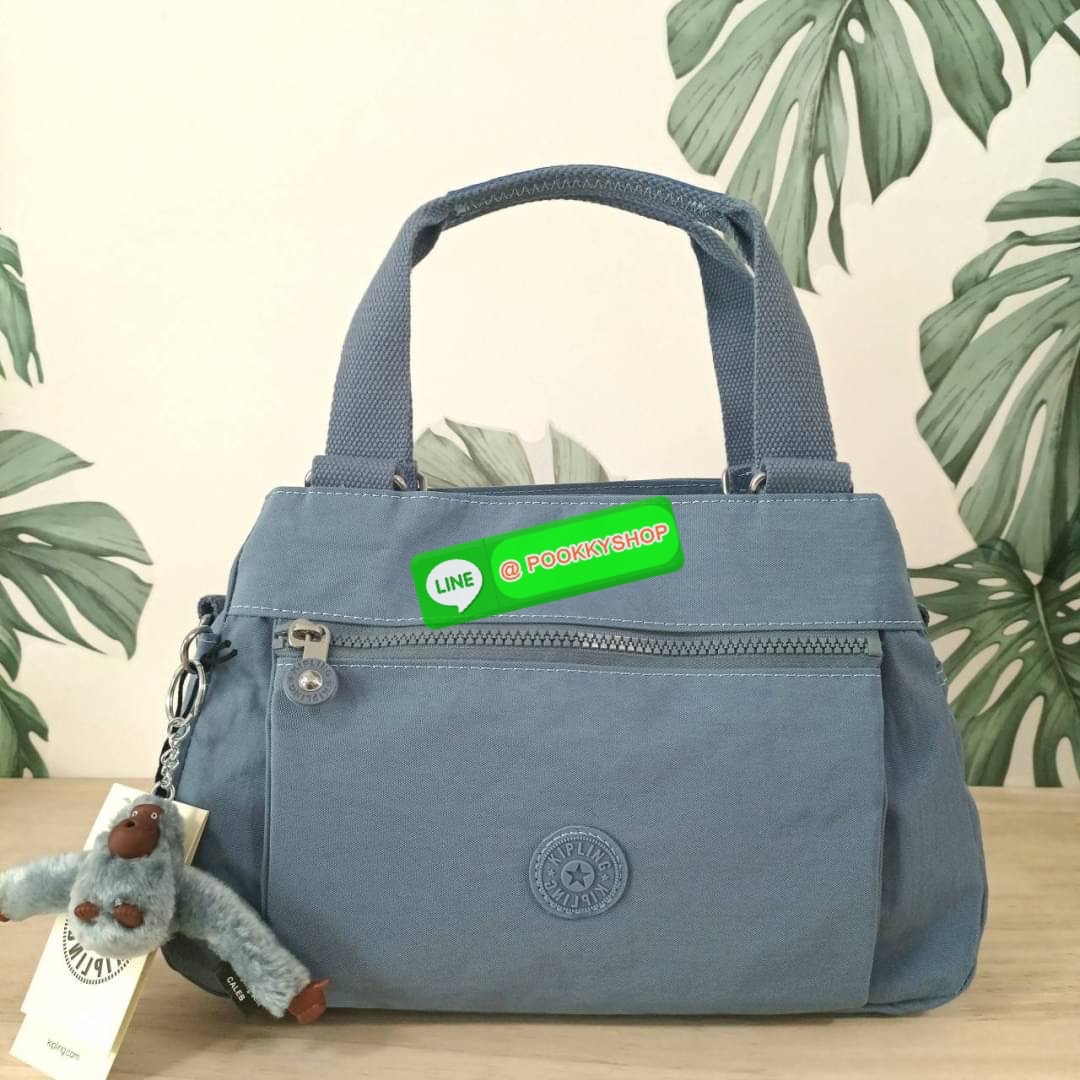 Kipling Damen Orelie Henkeltasche handbag กระเป๋าถือหรือสะพาย ขนาดกลาง วัสดุ Nylon 100% หูถือสูง 7 นิ้ว สายสะพายยาว 126ซม. มีช่องแยกใช้งานหลายช่อง ประกอบด้วย -ด้านหน้า ช่องซิปลึกถึงฐานกระเป๋า -ด้านหลัง ช่องซิปลึกถึงฐานกระเป๋า -ช่องใช้งานหลักด้านใน 3 ช่อง