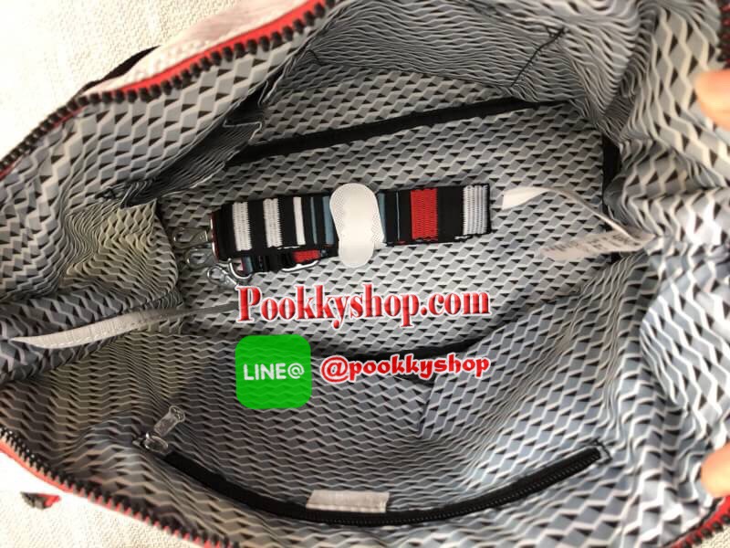 New in Best seller Kipling Handbag/Shoulderbag//k13848// ((Factory OEM HK)) ✔️พร้อมส่งต้อนรับสงกรานต์จร้าา🎊🎊 >>กระเป๋าถือ;สะพายข้าง;คล้องไหล่;หรือแบบครอสบอร์ดี้ได้ค่ะ วัสดุไนล่อนอย่างดี คุณภาพสูงค่ะ >>ด้านหน้ามีหนึ่งช่อง