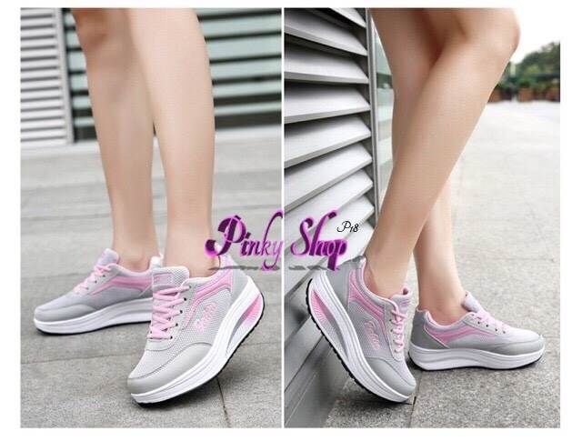 พร้อมส่ง P18 ผ้าใบเพื่อสุขภาพ งานนำเข้า 100% ผลิตจาก pu คุณภาพสูง ผสมผสานกับผ้าตาข่าย เพิ่มรูระบายอากาศ ทำให้ใส่สบายขึ้น เหมาะกับสาวๆ แนวสปอร์ต หรือจะใส่กับชุดไหนก็แมท กับราคาเบาๆ มีที่นี่เท่านั้นจ้า