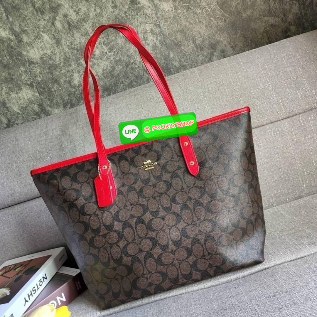 COACH CITY ZIP TOTE IN SIGNATURE COATED CANVAS (COACH F36876) กระเป๋าสะพายทรงช้อปปิ้ง ทรงสวย ทรงยอดนิยมใบใหญ่ยุของได้เยอะ หนังcanvas ลาย C Signature สายหนังแท้ สะพายขึ้นไหล่ได้สวย ใบใหญ่ ใช้งานง่าย มีซิปปิดด้านบน มีผ้าบุด้านใน มีช่องซิป