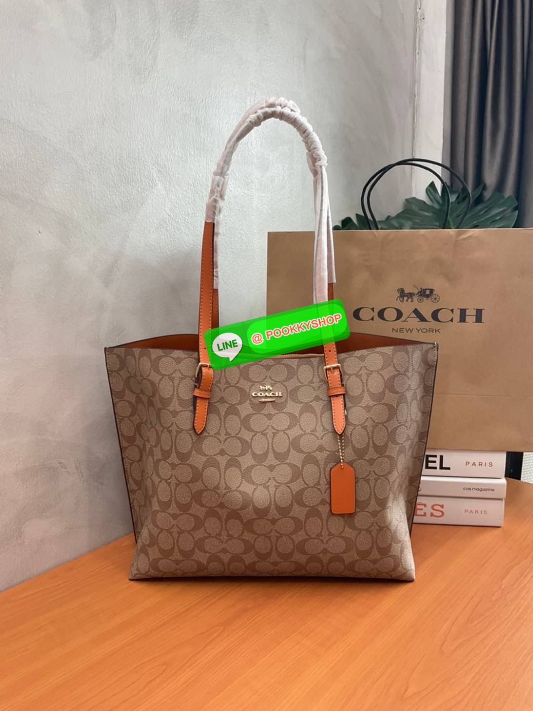 🚚 พร้อมส่ง 🚚 Restock!! รุ่นขายดีที่สุด มากี่รอบก็ขายดีหมดไวทุกรอบ💕 COACH F1665 MOLLIE TOTE IN SIGNATURE CANVAS กระเป๋าสะพายไหล่ Coach ทรง Shopping รุ่นใหม่ คุณภาพดี หนัง pvc หนังนิ่ม ทรงสวย คลาสสิก รุ่นฮิตตลอดกาล ไม่ตกเทรน ภายในแยก