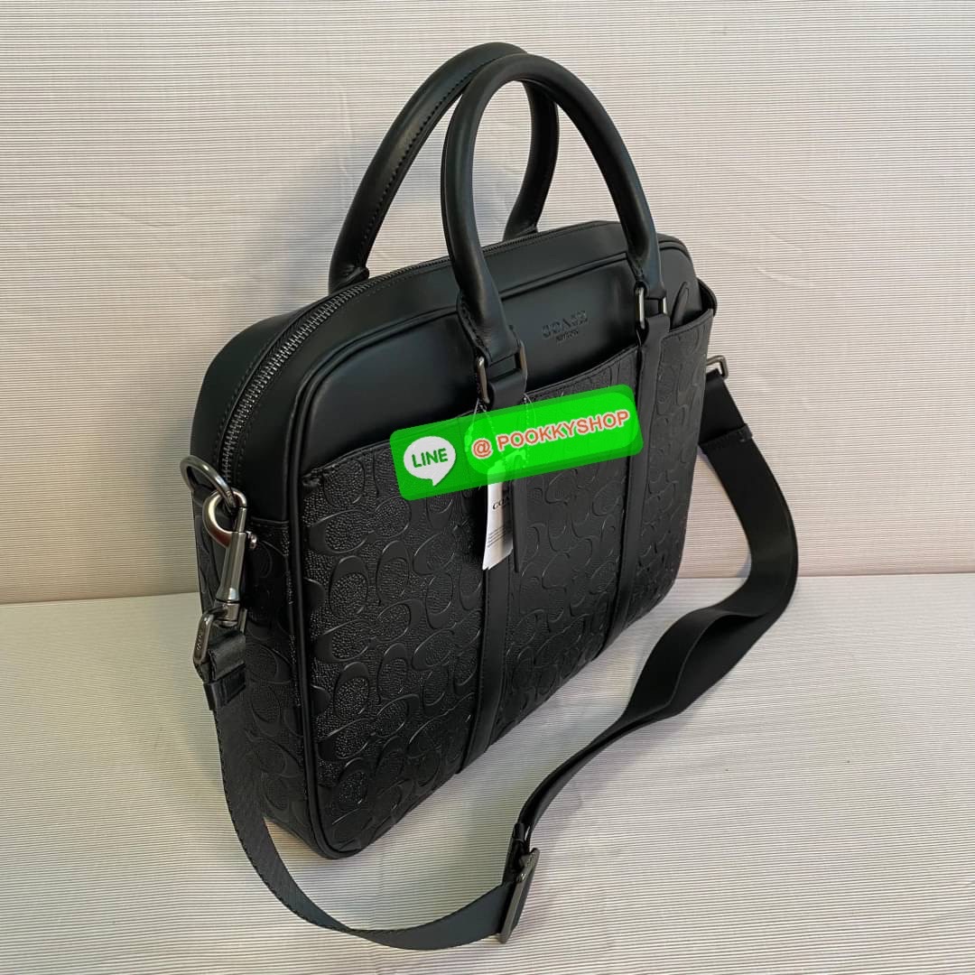 กระเป๋า PERRY SLIM BRIEF IN SIGNATURE CROSSGRAIN LEATHER (coach 72230) กระเป๋าเอกสาร หนังครอสเกรนซิกเนเจอร์ ด้านในมีซิป โทรศัพท์มือถือ และกระเป๋าอเนกประสงค์ ด้านในซองใส่แล็ปท็อป ปิดด้วยซิป ซับในด้วยผ้า ด้านนอกมีซิปและช่องใส่ของแบบสอด หูหิ้วพร้อมสายสะพายยา