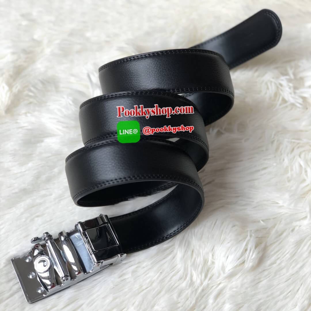 DON'T MISS! PLAYBOY MEN LEATHER BELT (Free Size) เข็มขัดหนังสีดำรุ่นสุดฮิตจาก Playboy หัวเข็มขัดโลหะดำตัดเงินปั้มโลโก้คุณภาพดีตามแบบฉบับของแบรนด์ดีไซน์คลาสสิคเข้าได้กับทุกชุดสามารถปรับได้หลายระดับ มาพร้อมกล่องแบรนด์สามารถมอบเป็นของขวัญได้ ไอเท็มนี้ M