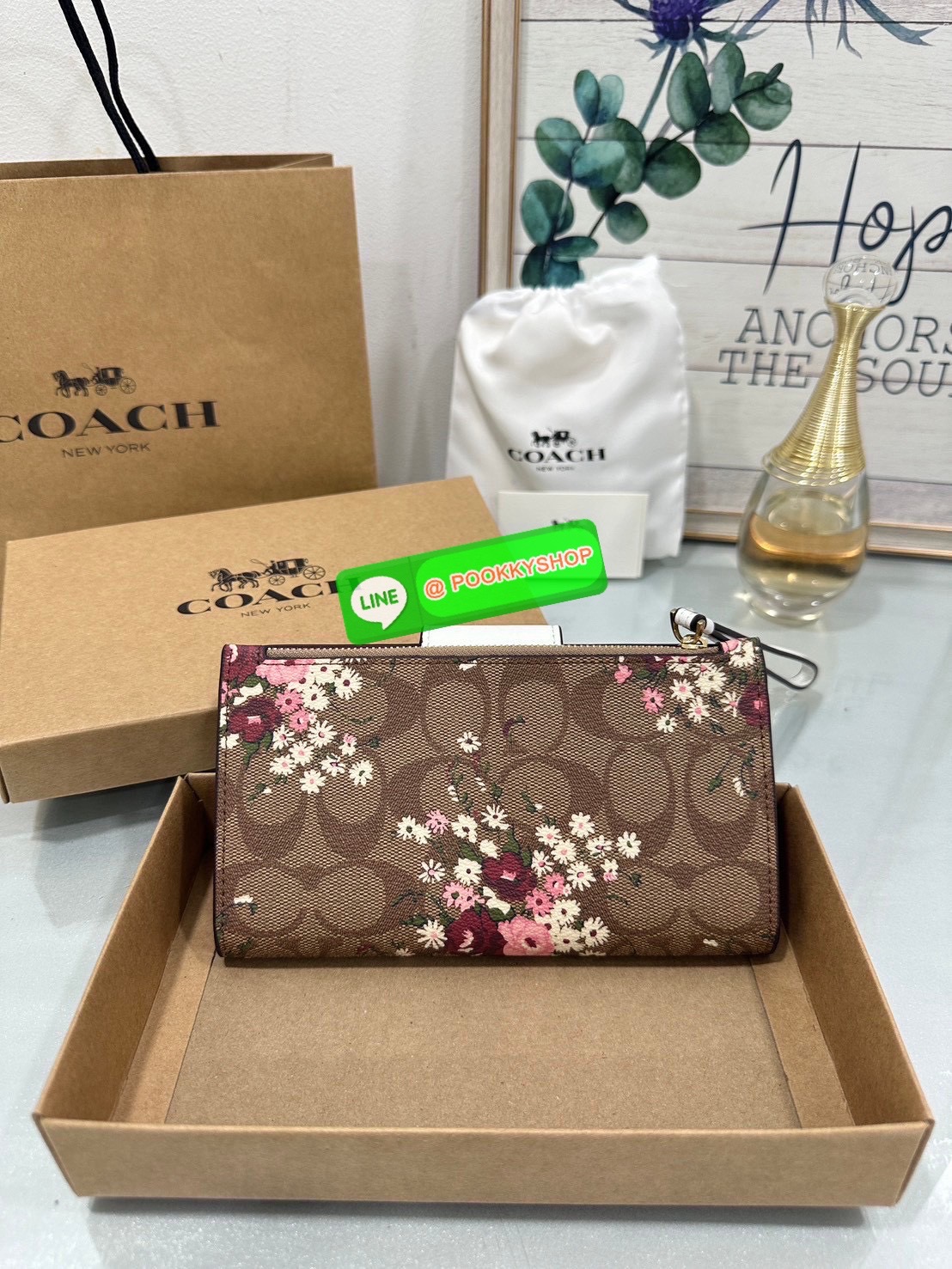 🍀Coach C2874 Tech Phone Wallet In Colorblock Signature 🍀 COLOR: signature canvas