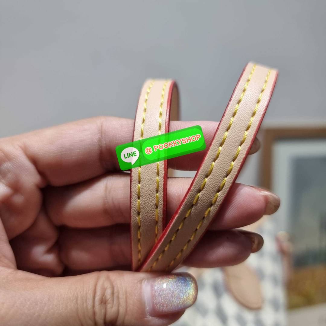 NEW IN!! LV 2IN1 TOTE SET WITH NAUTICAL PRINT ดีไซน์ใหม่ต้อนรับฤดูร้อน กับกระเป๋าสะพายไหล่ใบใหญ่ทรง tote มาพร้อมใบลูก พรีเมี่ยมกิ๊ฟสุดคุ้ม!! คลาสสิคที่สุด เป็นอีกรุ่นที่มีคนใช้เยอะมากๆ โทนสีละมุน วัสดุหนังแคนวาสปั๊มลายเต็มใบ ปากกระเป๋ามีหูเกี่ยว ด้านข้างม