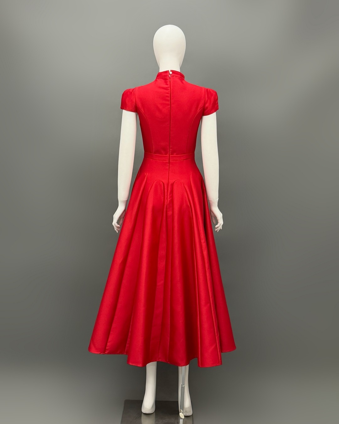 เดรสแฟชั่น เดรสเสื้อคอตั้ง แขนสั้น กระโปรงบาน