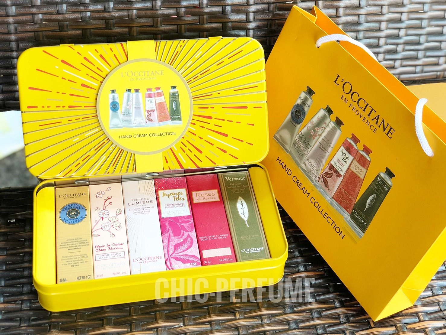 ครีมทามือ L'occitane 30 ml. * 6 pcs. มาพร้อมกล่องเหล็กอเนกประสงค์