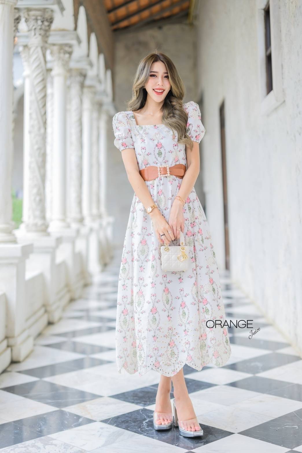 NEW ARRIVALS By Orange Juice Maxi เดรสยาวผ้าฉลุ พิมลาย พร้อมเข็มขัด