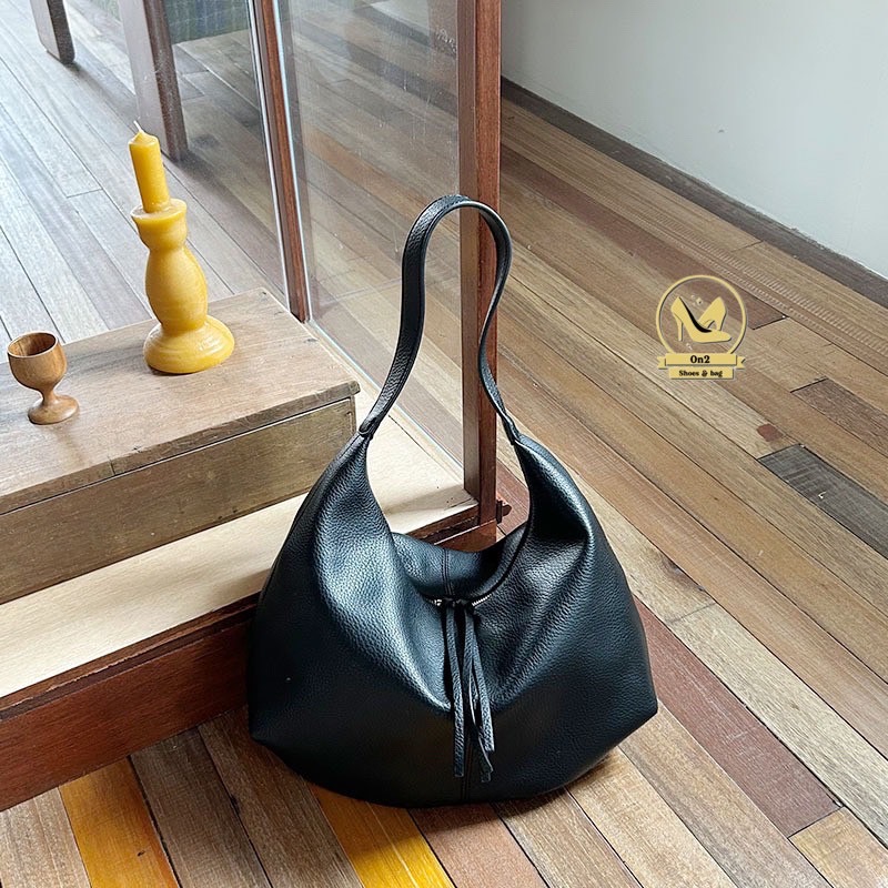 Shopping bag Korea style ▪️กระเป๋าสะพายไหล่ทรงย่าม มีซิปปิดมิดชิด วัสดุเป็นหนังพียูนิ่ม (PU leather) ใบใหญ่ใส่ของได้จุใจ