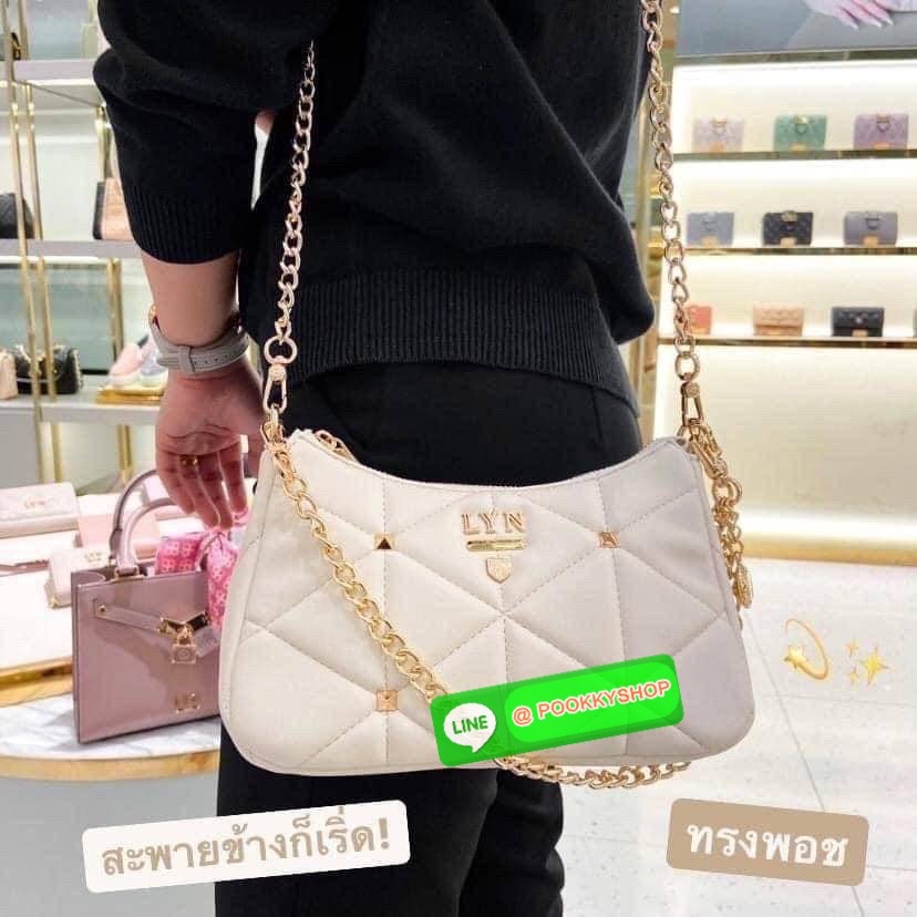กระเป๋า Lyn คอลเลคชั่นใหม่ สะพายข้างน่ารักๆ