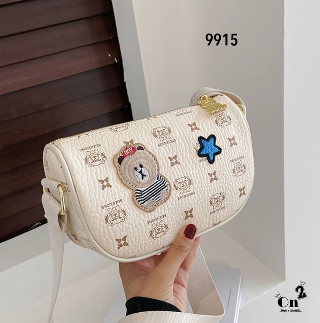 NEW-IN🤎🤎ใบนี้น่ารักมากค่ะ งานสไตล์แบรนด์ งานซิปสุดฮิต งานคุณภาพเช่นเคย มาพร้อมสายยาวครอสบอดี้ พกใบเดียวจบแนะนำเลยค่า✨