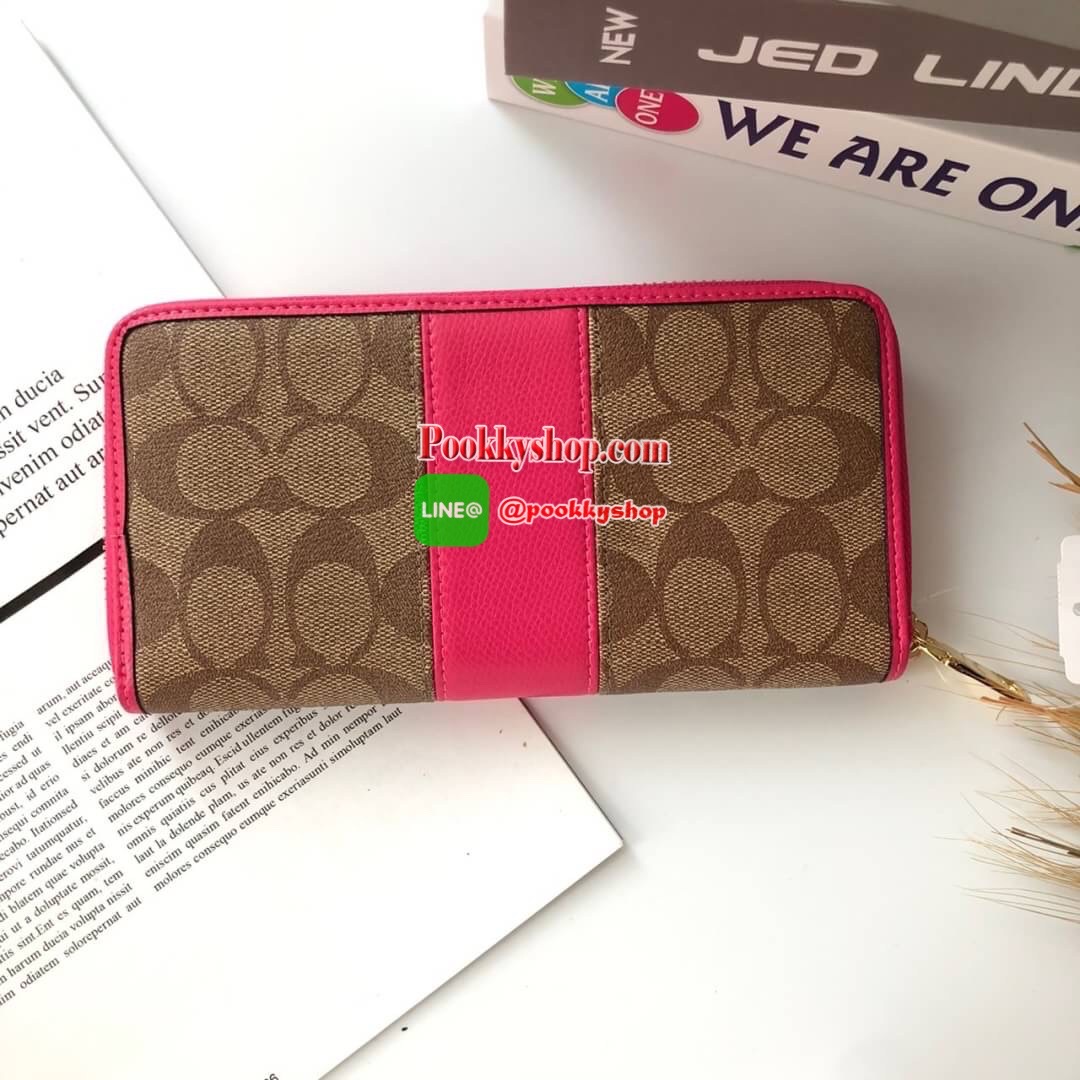 COACH Accordion Zip Wallet in Signature Coated Canvas with Leather กระเป๋าสตางค์ใบยาว เปิด-ปิดกระเป๋าด้วยซิปรอบ ด้านในมีช่องใส่บัตร ช่องใส่ธนบัตร และช่องซิปใส่เหรียญค่ะ