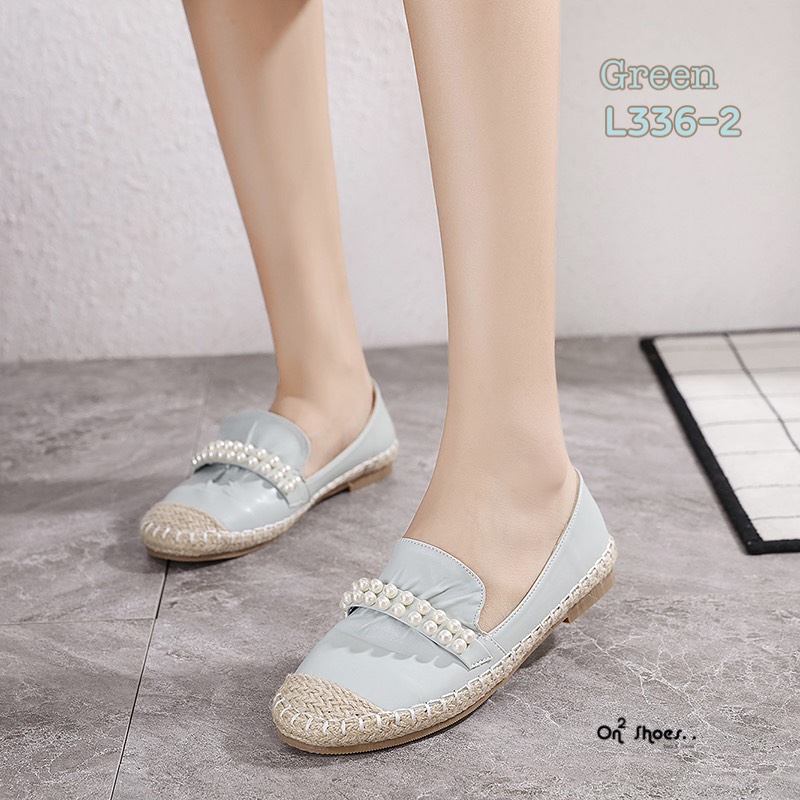 รองเท้าคัชชูหนังทรงEspadrilles แต่งขอบและหัวด้วยปอกระสอบหน้าขับจีบประดับมุกงานสวย ดีเทลน่ารักน่าใส่สินค้าเป็นงานวัสดุเกรดดี งานมีกล่อง