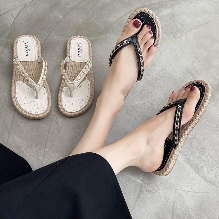 พร้อมส่ง รองเท้าแตะหนีบ สายเปียอะไหล่ทอง พื้นปอนิ่ม น้ำหนักเบา ใส่สบายเท้า ไม่บาดเท้า