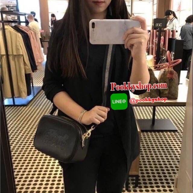 JES CROSSBODY IN COLORBLOCK (COACH F72704) LIGHT SADDLE/GOLD Refined pebble leather| Inside multifunction pocket| Double zip closure, fabric lining| Outside slip pocket| Detachable strap with 22" drop for shoulder or crossbody wear