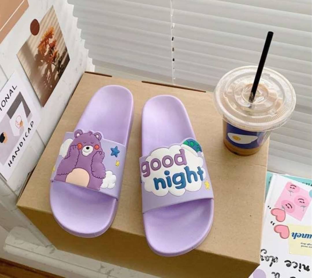 รองเท้าแตะน้องหมี แบร์ แบร์ สวยนุ่มละมุนมากที่สุดเลยค่า สีน่าร้ากกก ตัดสี 2 Tone อีกต่างหาก สีพาสเทลมากกกกก ใส่สบายแน่นอนนุ่มหนึบเลยค่า