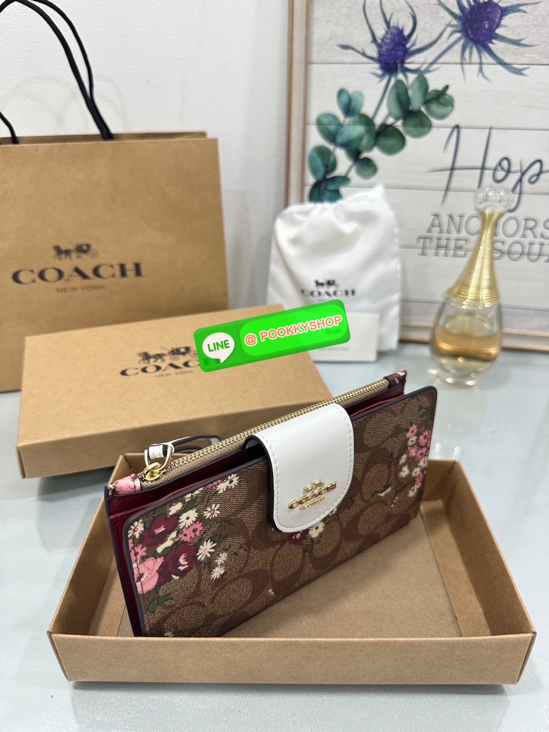 🍀Coach C2874 Tech Phone Wallet In Colorblock Signature 🍀 COLOR: signature canvas