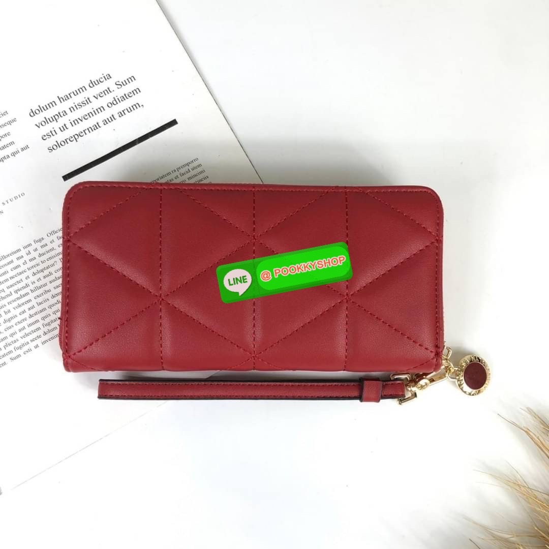 LYN Long Wallet กระเป๋าสตางค์ใบยาว เปิด - ปิดกระเป๋าด้วยซิป ด้านในมีช่องใส่บัตร ช่องใส่ธนบัตร ช่องใส่รูป และช่องซิปใส่เหรียญค่ะ
