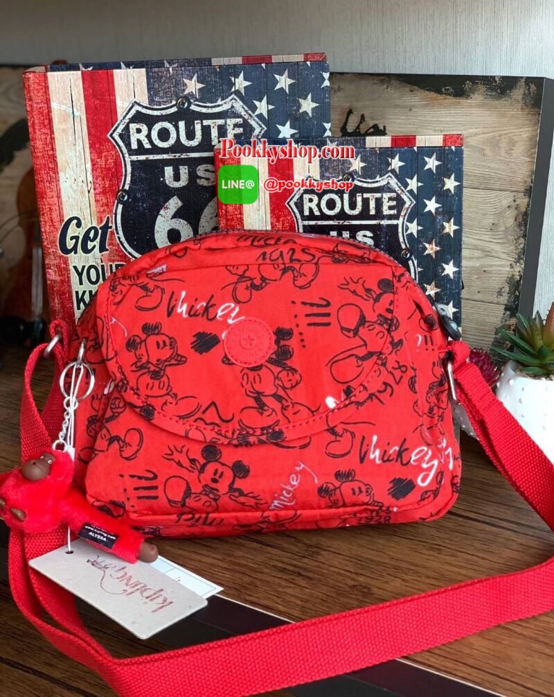 Kipling & Mickey Limited Edition Flax Shoulder Bag กระเป๋าสะพายข้างทรงcrossbodyรุ่นใหม่!!ปรับความยาวสายให้เข้ากับลำตัวได้ฟรีไซส์ วัสดุไนล่อนคุณภาพสูงและน้ำหนักเบา กันน้ำได้ ด้านหน้ามีช่องให้หนึ่งช่อง เปิดปิดช่องซิปหลัก แบบซิปเดียว ภายในกว้างของและมีช่องซิ