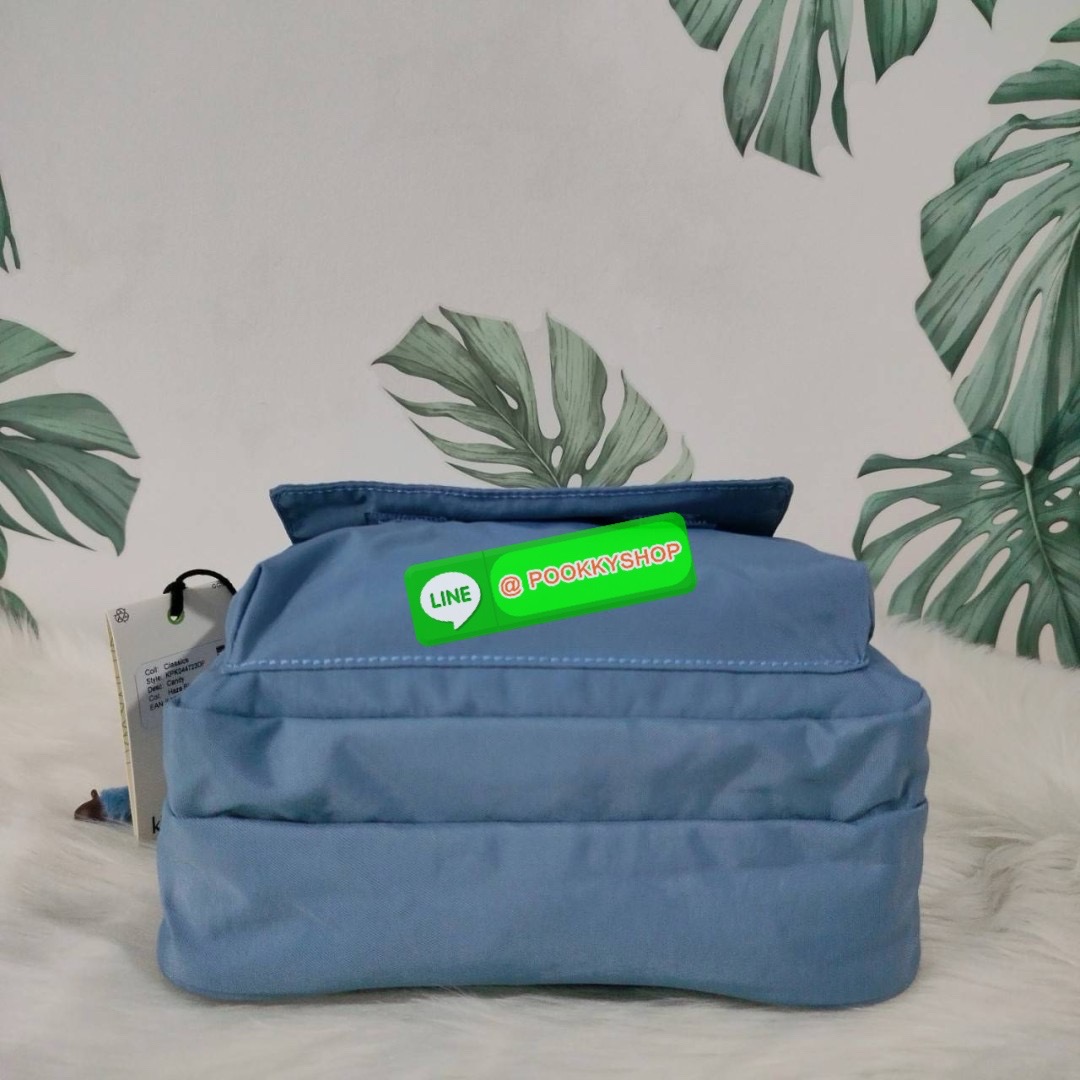 KIPLING Cand 2 ways backpack กระเป๋าถือหรือสะพายข้าง ขนาดกลาง วัสดุ Polyester 100% -ด้านหน้ามี 2 ช่องซิป -ช่องหลักโล่งกว้าง ใส่ของได้เยอะสุดๆ พร้อมช่องซิปและช่องแยกด้านข้างให้แยกของได้เป็นระเบียบมากขึ้น สามารถติใส่กระเป๋าสตางค์ใบยาวได้ มาพร้อมสายคล้องพวงก