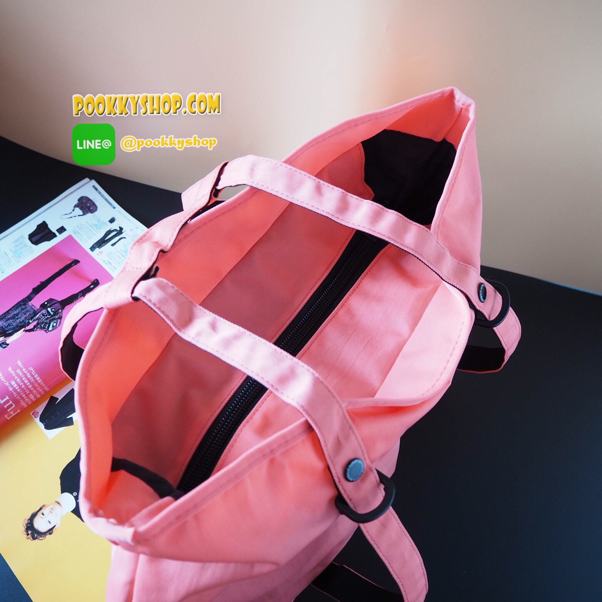 New Collection2017!!! รุ่นใหม่ชนช้อปกับ Anello Logo Printed tote2way shoulder rucksack วัสดุpolyester กันน้ำได้ ใบใหญ่น้ำหนักเบา ภายในกว้างและลึก เป็นได้ทั้งทรงtoteและBackpack โดยปรับที่ตัวกระดุมด้านหลัง ทั้งด้านหน้าและด้านข้างมีช่องเก็บของ ด้านหลังยังคงม