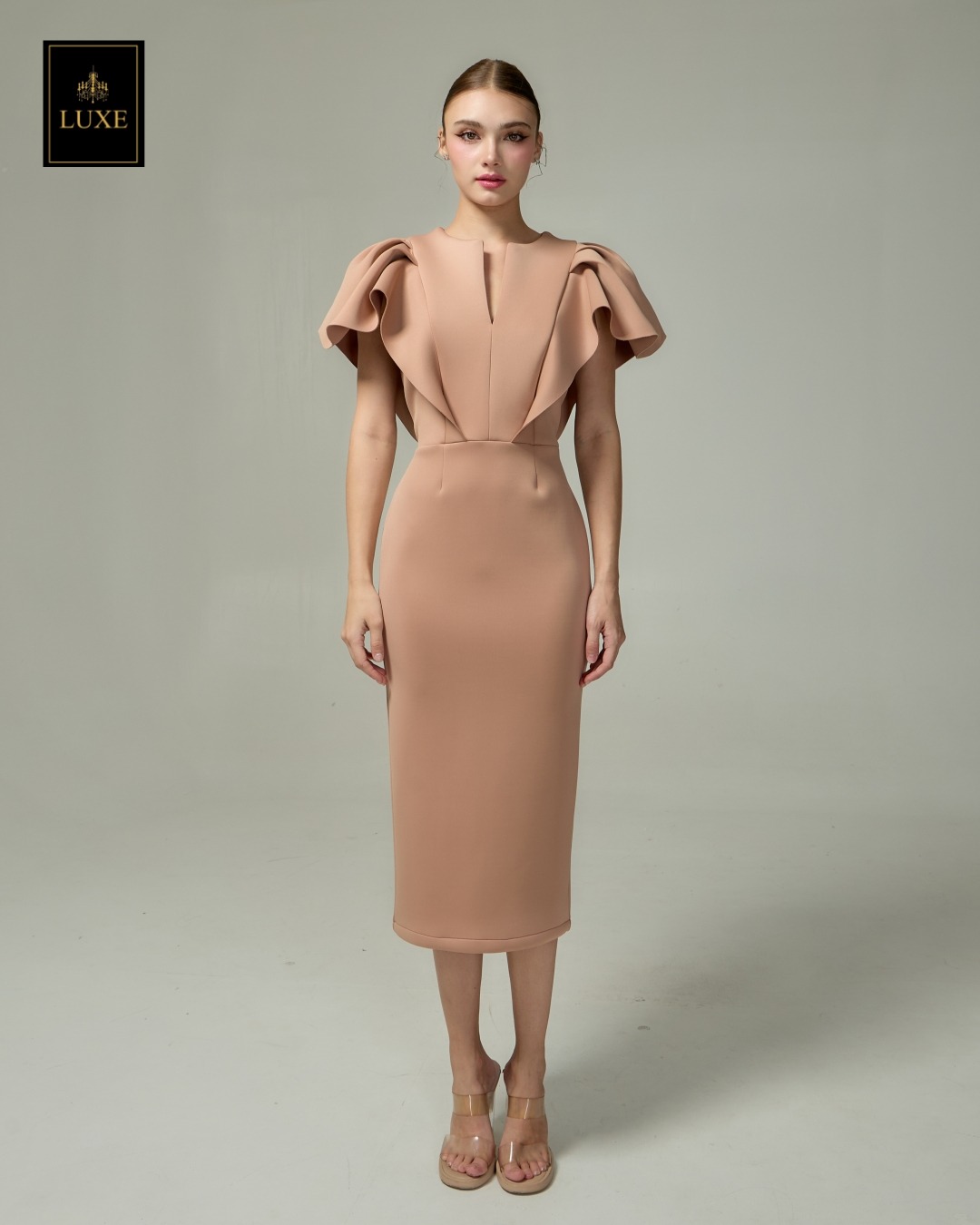 เดรสแฟชั่น เดรสเสื้อคอกลมผ่าหน้า แขนระบาย กระโปรงทรงสอบ