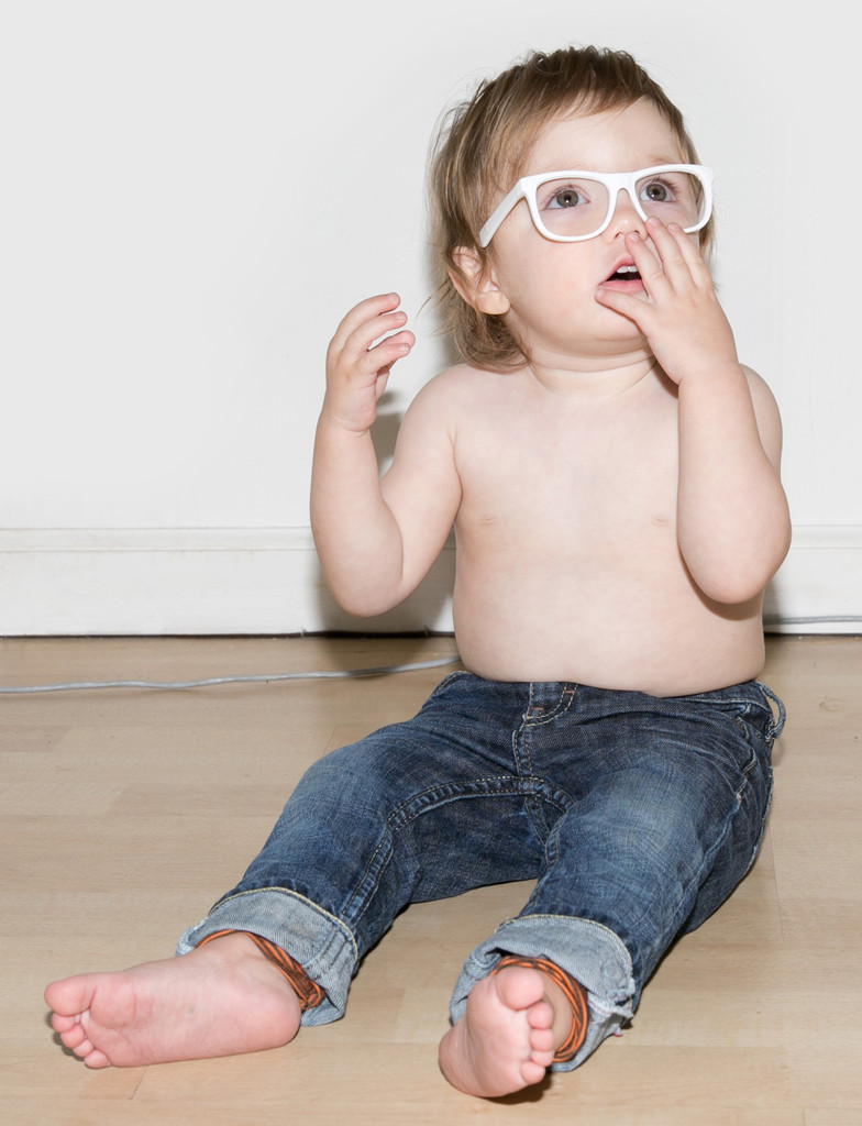 Mustachifier USA แว่นตากันแดดสำหรับเด็ก อายุ 0-2 ขวบ จาก USA