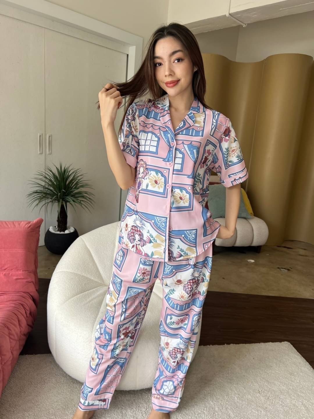 ✨✨𝑁𝑒𝑤 𝐶𝑜𝑙𝑙𝑒𝑐𝑡𝑖𝑜𝑛 ✨✨ บอกก่อนเลยว่าชุดนอน "เนื้อผ้าดีมีชัยไปกว่าครึ่ง" ทางร้าน คำนึงถึง "เนื้อผ้า" เป็น อ