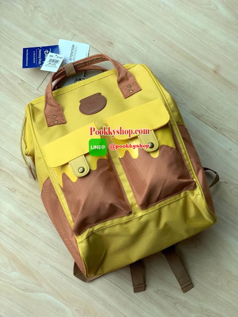 Belle Maison's Disney Fantasy Bags! รุ่น Classic Backpack จากBellemaison แห่งเดียวในประเทศญี่ปุ่น มีรูปโฉมและสไตล์ใช้งานคล้ายแบรนด์ Anello แต่งแต้มสีสันและลวดลายเพิ่มเติมลงบนกระเป๋าจากเหล่าการ์ตูนของดิสนีย์ เป็นรุ่นลิมิเตทสุดๆที่ออกมาไม่บ่อยเลยคร้า!!