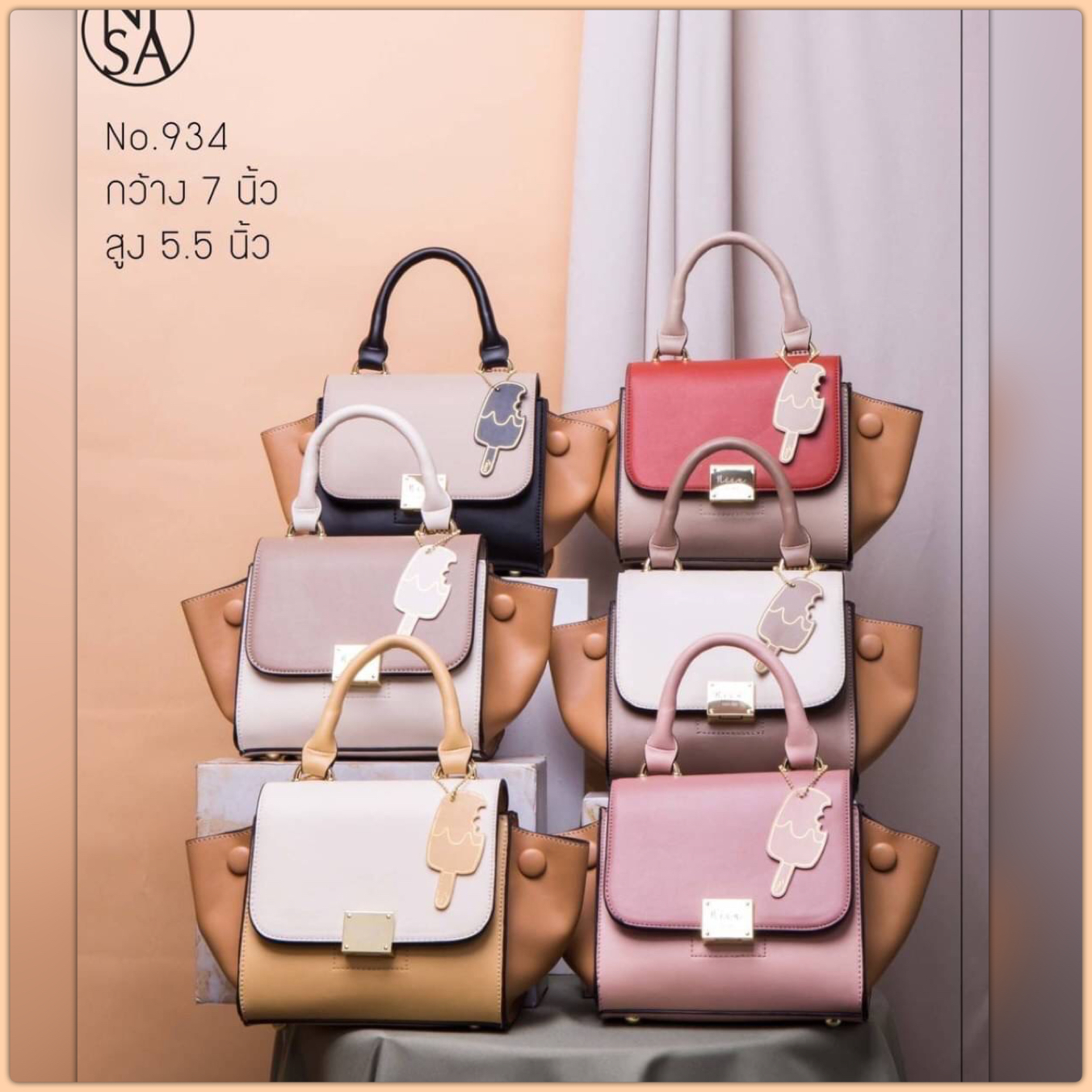 NISA Style My Authentic Brand สุดปังงง !! ~ พร้อมส่ง NISA bag งานสวยยืนหนึ่งแห่งปี ดีไซน์เก๋ ไม่ซ้ำใคร โลโก้และอะไหล่เป๊ะทุกจุด แต่งสี 3tone สดใส ขนาดกระทัดรัดน่าใช้ มาพร้อมพวงกุญแจน่ารักๆ และมีสายสะพายยาว 1 เส้น ด่วน !!! สินค้ามีจำนวนจำกัดค่ะ