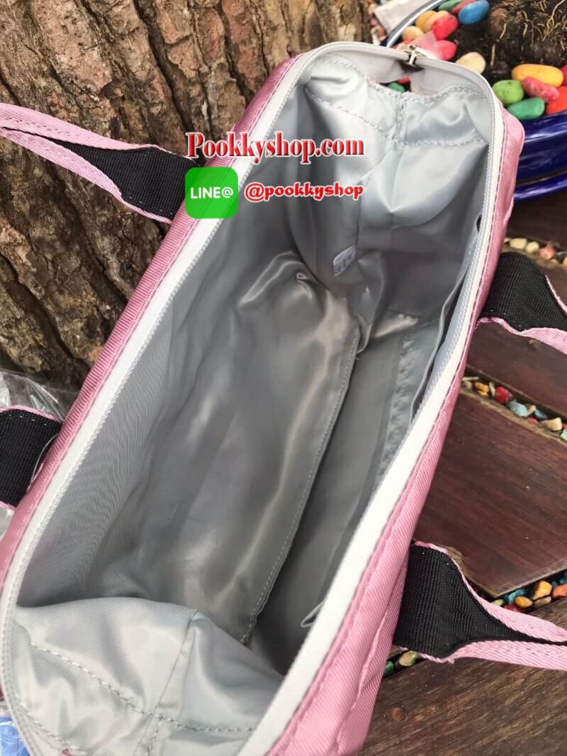 Anello Repellency Edition2 Mini Shoulder Bag (FSO-B025) กระเป๋าสะพายข้างวัสดุNylon & Polyesterหนา กันน้ำได้ น้ำหนักเบา มาพร้อมสายสะพายถอดและปรับความยาวได้ เปิดปิดด้วยซิปคู่ ภายในกว้างใส่กระเป๋าสตางค์ยาว มินิไอแพคได้ รุ่นใหม่ลิมิเตทที่น่าสะสมเลยคร้า!