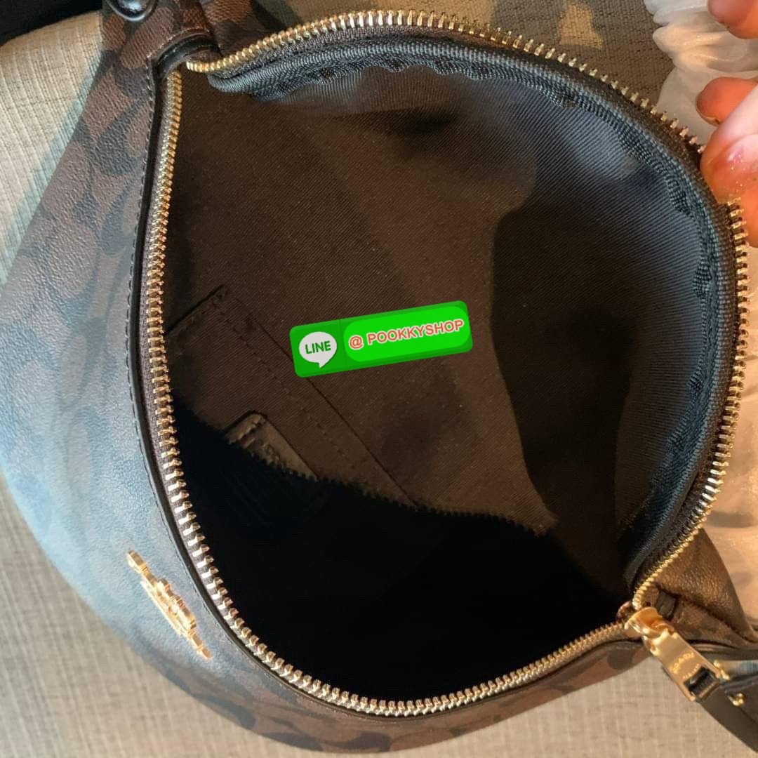 COACH F48740 BELT BAG IN SIGNATURE CANVAS กระเป๋าคาดอกทรง Unisex ทรงโดมรุ่นยอดฮิตไม่มีตกเทรน สวยเท่ทุกสี วัสดุหนังแคนวาสเคลือบคุณภาพดีตัดหนังแท้ ทนทาน ใช้งานง่าย ภายในเป็นช่องโล่ง ใส่ของได้เยอะ หยิบจับได้สะดวก ใช้ได้ทั้งชายและหญิง ใบจริงสวยไม่ผิดหวังคะ