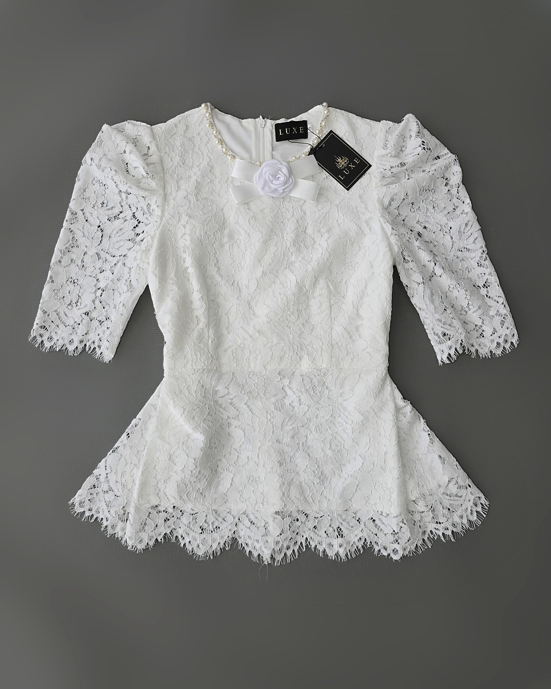 ชุดเซทแฟชั่น เซ็ทเสื้อคอกลมแขนสั้น+กระโปรงทรงสอบ