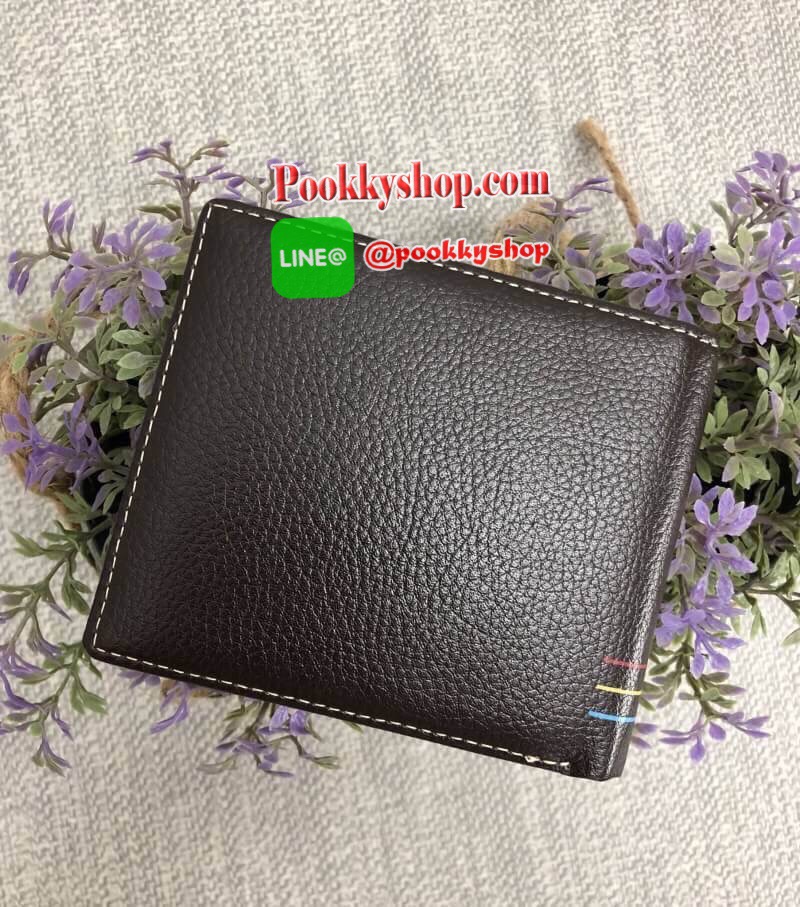 New PLAYBOY MAN SHORT WALLET BAG กระเป๋าสตางค์ใบสั้น ของคุณผู้ชายจ้า หนังแท้ บางเบา สวยหรูค่ะ!!! ด้านหน้าโลโก้แบบปั้มนะค่ะ ด้านในมีช่องใส่บัตร 6ช่องค่ะ ใส่ธนบัตร2ช่องค่ะ
