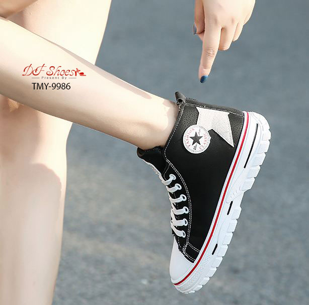 สินค้าพร้อมส่ง รองเท้าผ้าใบหุ้มข้อนำเข้าเสริมส้น วัสดุหนัง PU ด้าน บุขนด้านใน นุ่มใส่สบาย พื้นยางกันลื่น ทรงสวยฮิตมากค่ะ รุ่นนี้คุ้มสุดๆจ้า