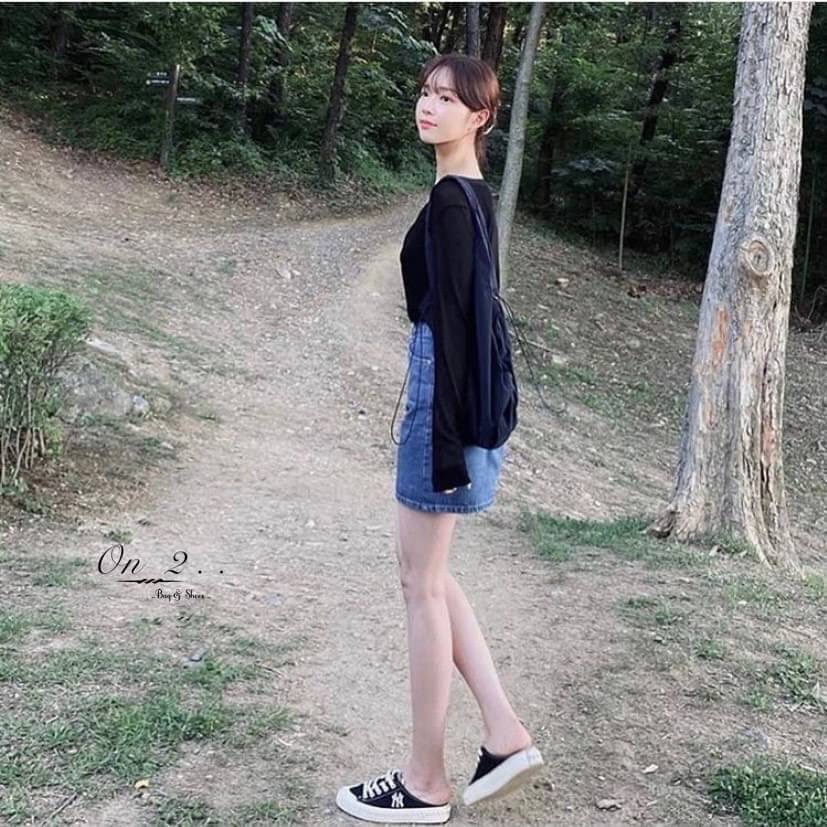 พร้อมส่ง รองเท้าผ้าใบเปิดส้น MLB playball origin mule new york yankees logo NY ส้นสูง 4cm.สวยเท่ห์ เป๊ะปังมาก มา 2 สี พร้อมกล่องแบรนด์