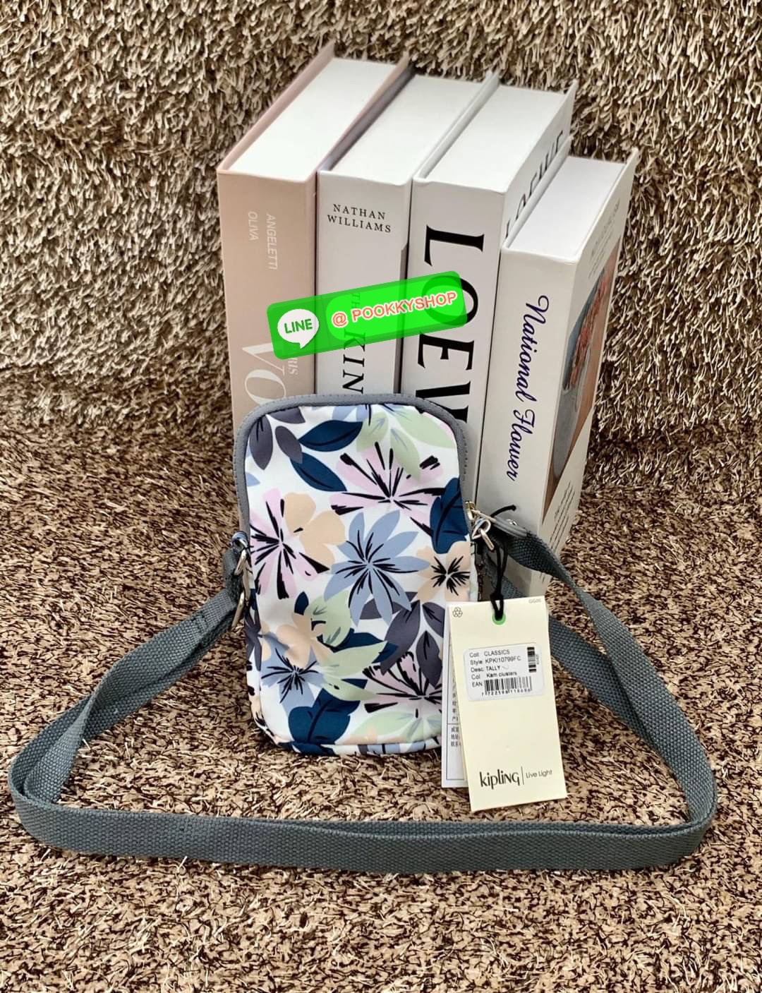 KIPLING TALLY KI1079 🎯ไม่มีใครไม่รู้จักกับแบรนด์ดังฝั่งเบลเยียม อีกหนึ่งแบรนด์ที่สาวๆต้องมีติดตัวอย่างน้อย1ใบค่าา 🔺กระเป๋าสะพายข้าง วัสดุไนล่อนอย่างดี เคลือบกันน้ำ