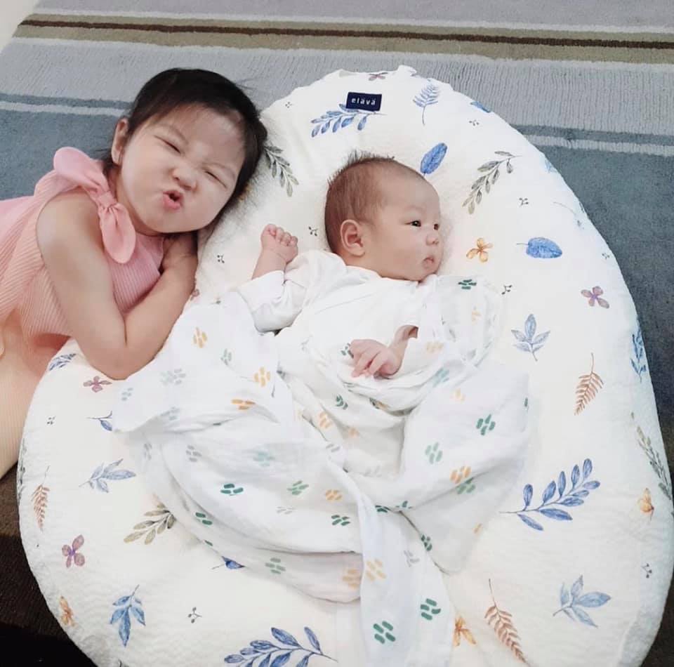 Elava รุ่น Classic M ที่นอนกันกรดไหลย้อน ที่นอนกันแหวะนม ที่นอนเด็ก เบาะนอนเด็ก