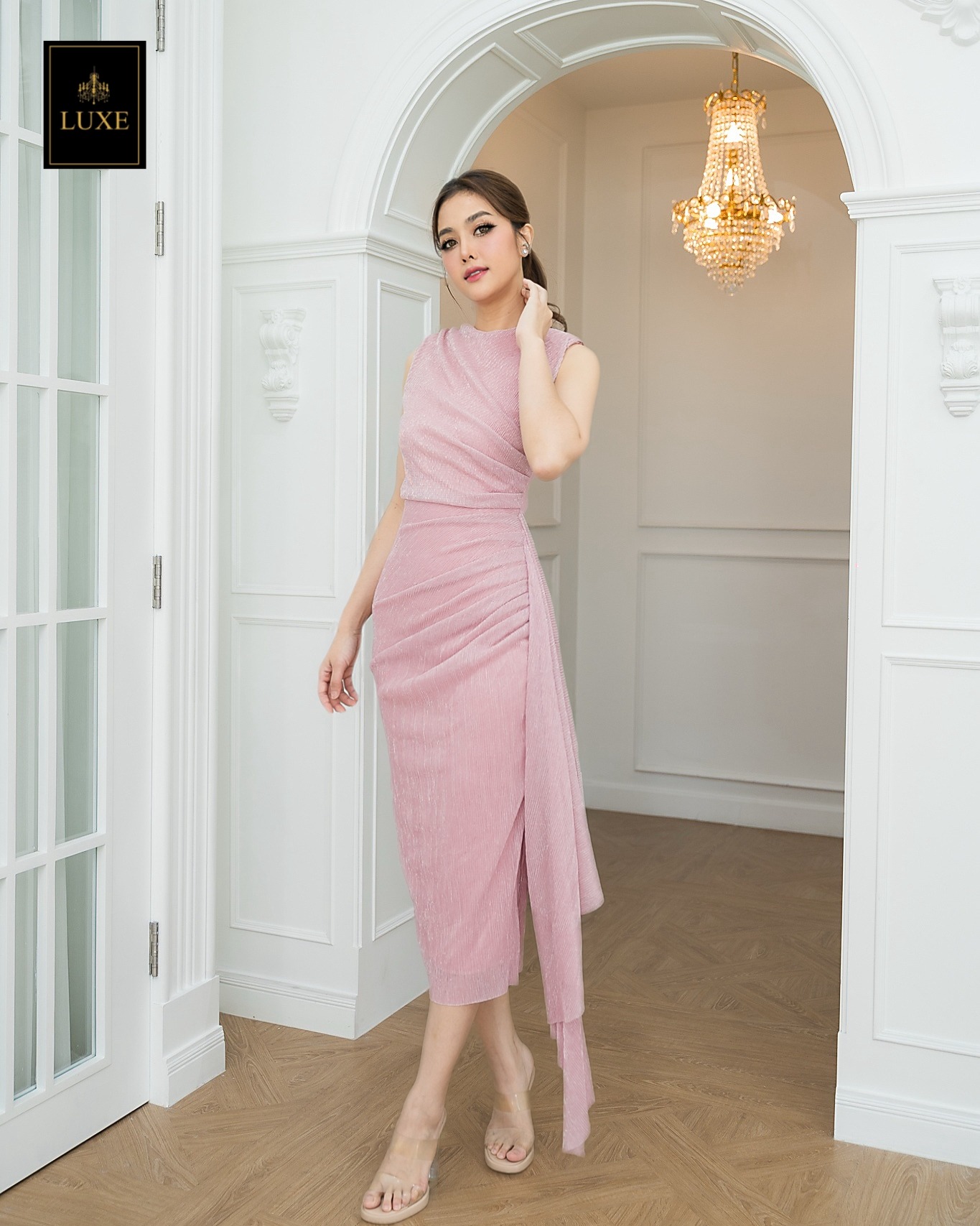 เดรสแฟชั่น มีดี้เดรสเสื้อคอกลมแขนกุด กระโปรงทรงสอบ